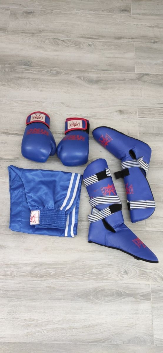 Full contact equipación