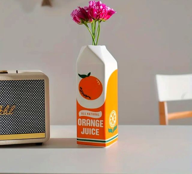 Jarrón Conceptual Brick zumo