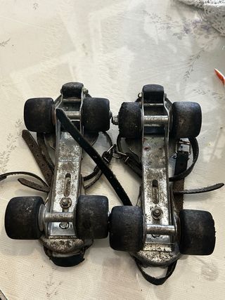 Patines antiguos de hierro Sancheski