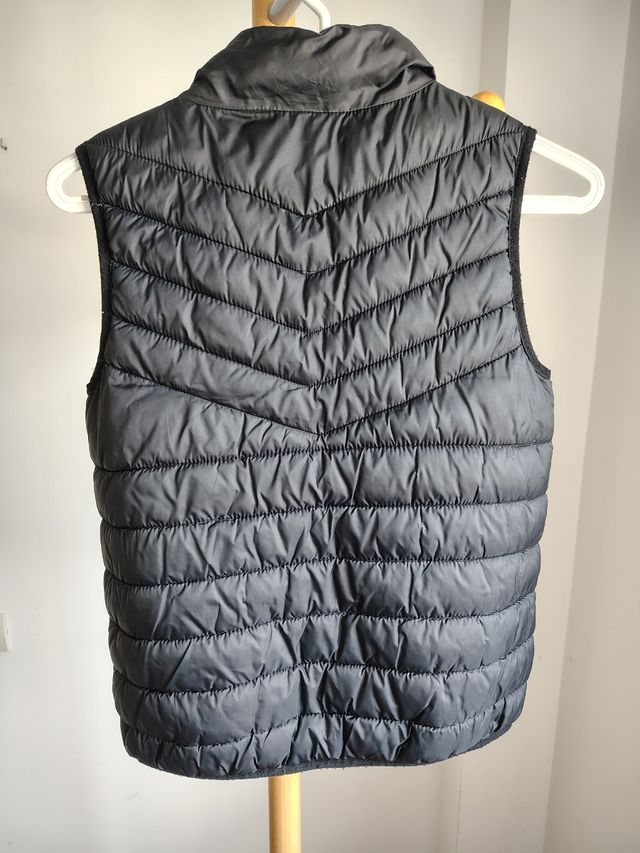 Gilet nero da bambino taglia 10-11 anni