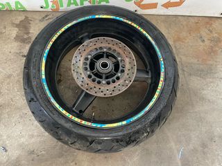 RUEDA TRASERA CON DISCO DE FRENO YAMAHA R1