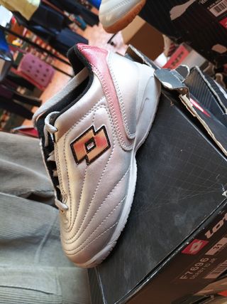 Botas futbol sala n 31 nuevas lotto