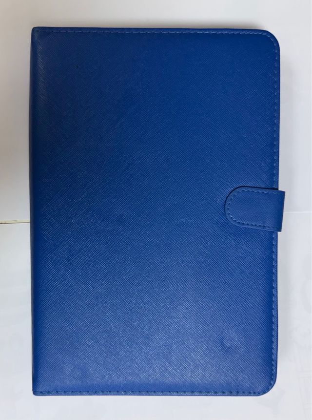 Teclado y funda para tablet