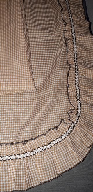 Coppia tende a quadretti per finestra