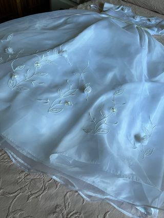 Vestido de comunión con canacan