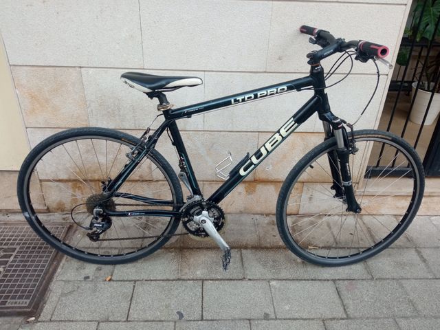 Bicicletta da MTB CUBE Ltd pro