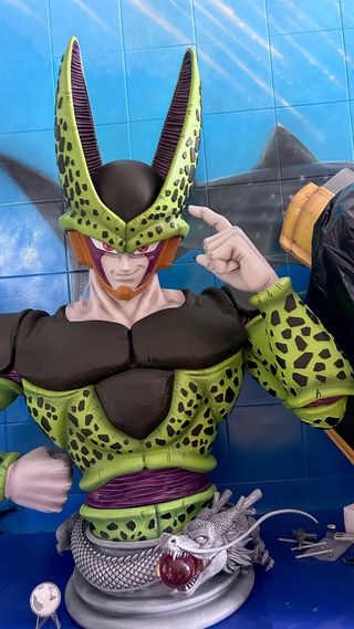 Bola de dragon CELL Bust SD