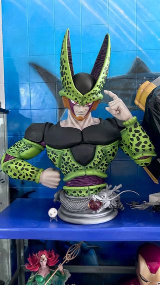Bola de dragon CELL Bust SD
