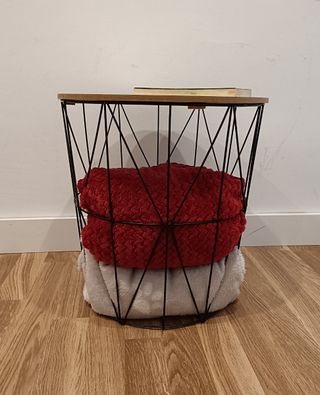 URGE Mesita de noche