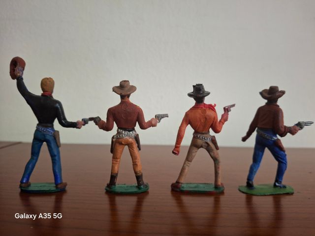 SOLDADOS DE PLASTICO. Gli uomini dello sceriffo COMANSI