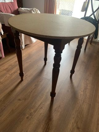 Mesa de camilla, cristal, ropa