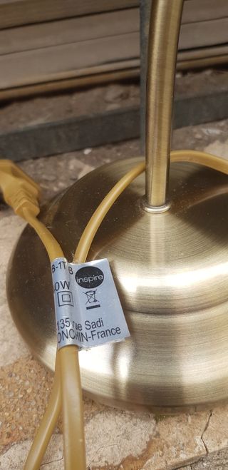 Lampara de metal y cristal. Ideal