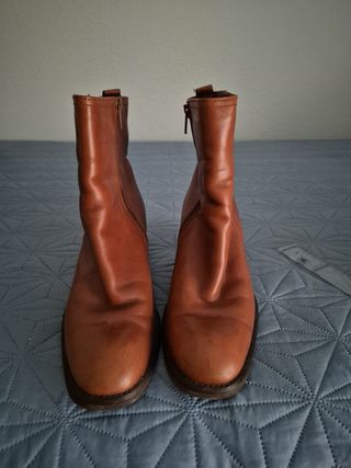 Botines cuero abrigados mujer