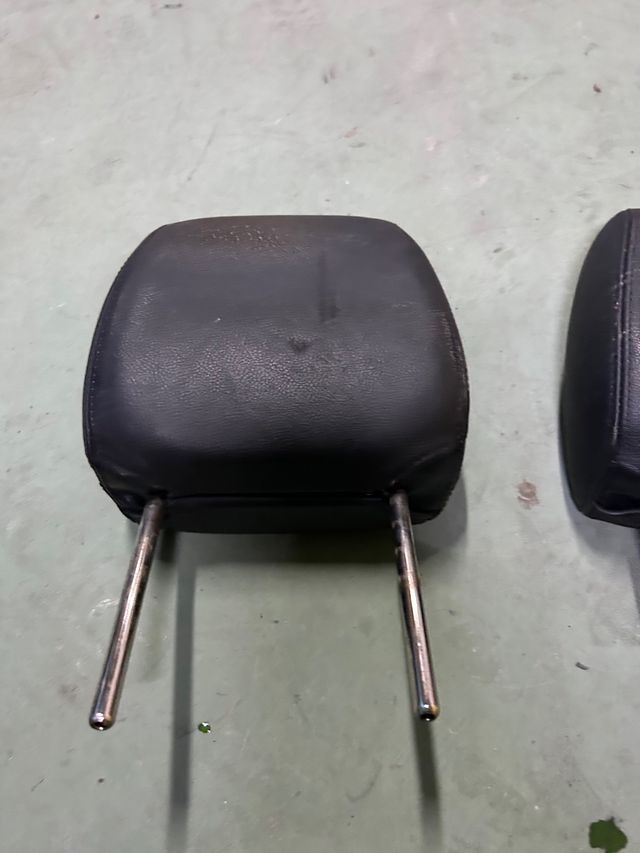 Reposacabezas asientos delanteros Mazda 6 2003