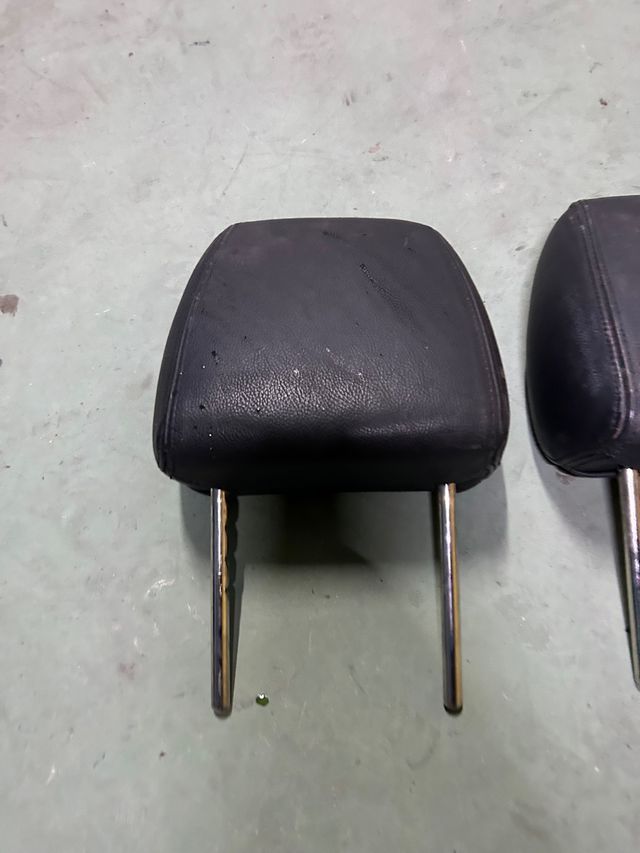 Reposacabezas asientos delanteros Mazda 6 2003