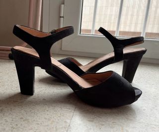 Sandalias de tacón negros