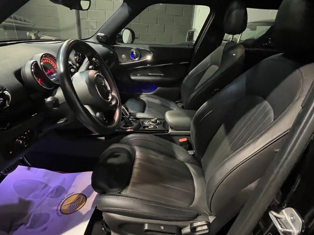 MINI Clubman John Cooper Works 2020  306 cv