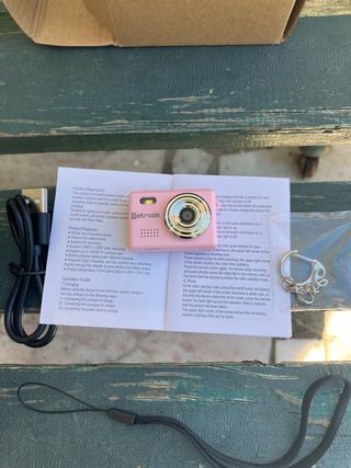 Mini câmara de vídeo e fotografia linda