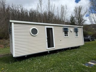Se venden mobilhomes instalados en camping de León