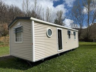 Se venden mobilhomes instalados en camping de León