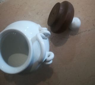 Biscottiera bianca  in ceramica vintage