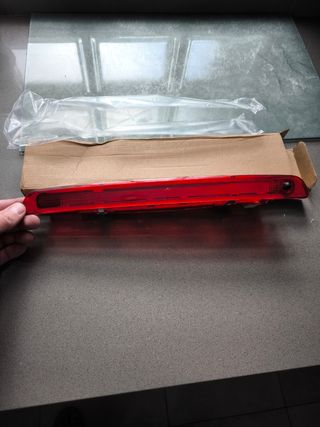 Luz de freno Nissan Qashqai j10