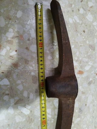 Pico antiguo herramienta