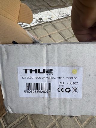 KIT UNIVERSAL BOLA ENGANCHE CON MÓDULO 7 POLOS 