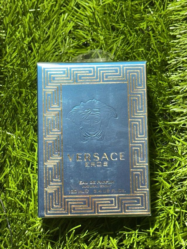Colonia versace eros
