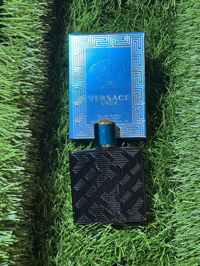 Colonia versace eros