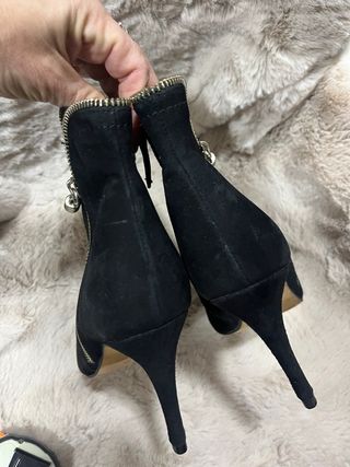 Chaleco Zara escote 