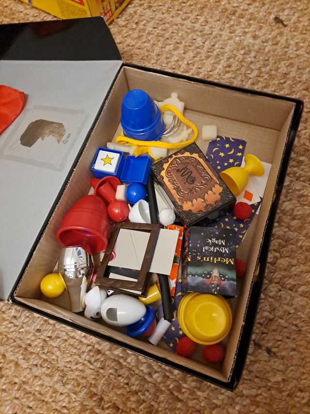 MERLIN'S SCUOLA DI MAGIA