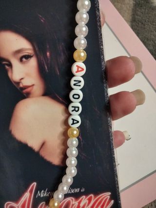 Segnalibro di "Anora"