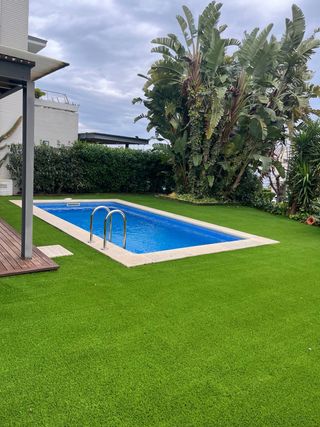 Se busca peón de jardineria