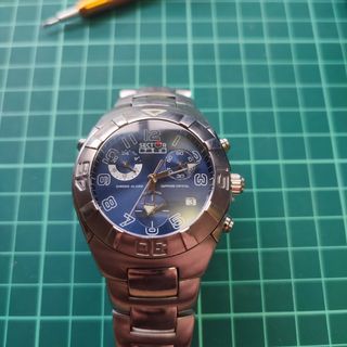 Reloj Sector 750