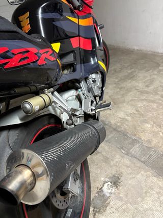 Honda cbr 600f