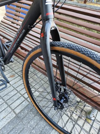 Bicicleta gravel Musing talla M