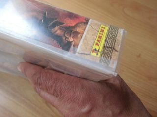 ÁLBUM FANTASY RIDERS INVASIÓN GIGANTES + 154 CARDS