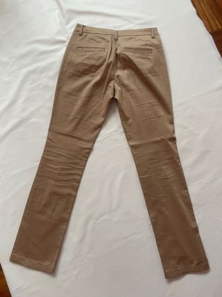 Pantalones beige basic mango