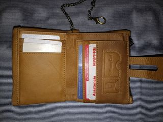 Monedero de piel para hombre