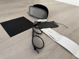 Gafas unisex Emporio Armani del boutique. 