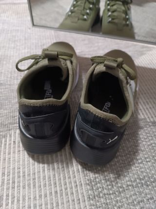 Tenis PUMA talla 36