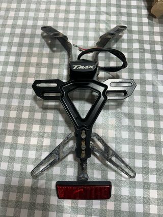 Tmax 2022 portamatricula