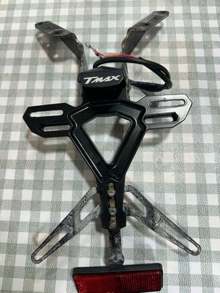 Tmax 2022 portamatricula