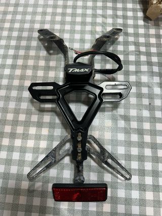Tmax 2022 portamatricula