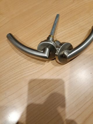 4 juegos manillas puerta en inox .