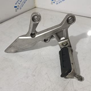Estribera derecha Honda CBR 500 R 2021