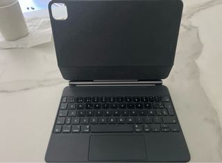 Ipad Air 5 gen  256GB + teclado magic keyboard