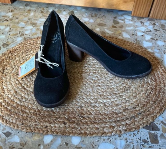 Zapatos salón serraje