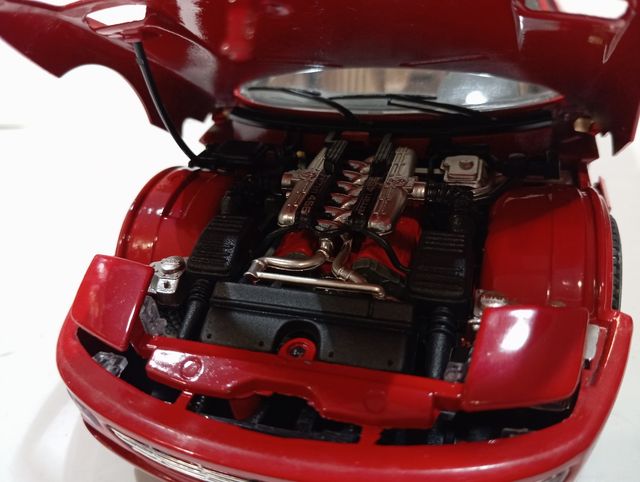 Ferrari 456 GT de 1992. escala 1 18